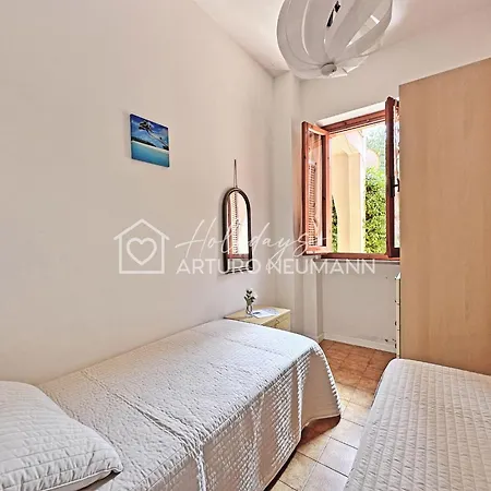 250 - Trilocale Con Portico E Giardino, Aria Condizionata, A 150 Mt Dal Centro Di - Gratis Al White Club