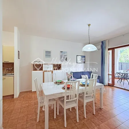 Lejlighed 250 - Trilocale Con Portico E Giardino, Aria Condizionata, A 150 Mt Dal Centro Di - White Club Omaggio Dal Lun Al Ven Fino Al 02-08 *