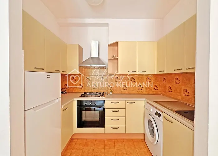 Apartment 250 - Appartamento Trilocale Con Portico E Giardino, Aria Condizionata, A 150 Mt Dal Centro Di Numana - Spiaggia White Beach Club Omaggio Dal Lun Al Ven Fino Al 02-08