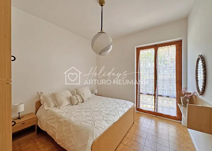 250 - Appartamento Trilocale Con Portico E Giardino, Aria Condizionata, A 150 Mt Dal Centro Di Numana - Spiaggia White Beach Club Omaggio Dal Lun Al Ven Fino Al 02-08 Apartment *